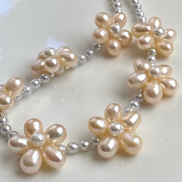 N289-Handmade High Quality Champagne Flower Pearl Baby Pearl Necklace - Picture 10 of 11